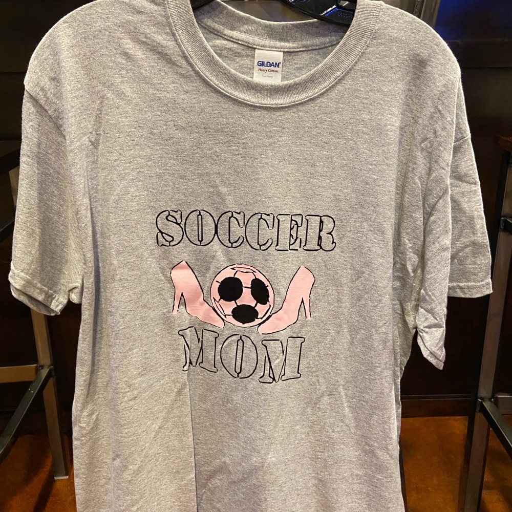Gildan Kids Soccer Mom Tee in Gray and Pink